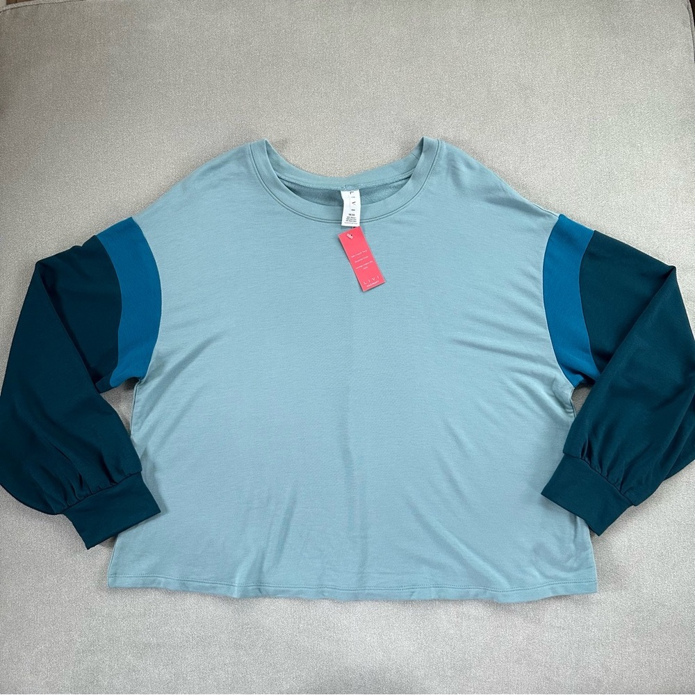 Livi by Lane Bryant Color block Long Sleeve Shirt. Green/Blue. Size 18/20